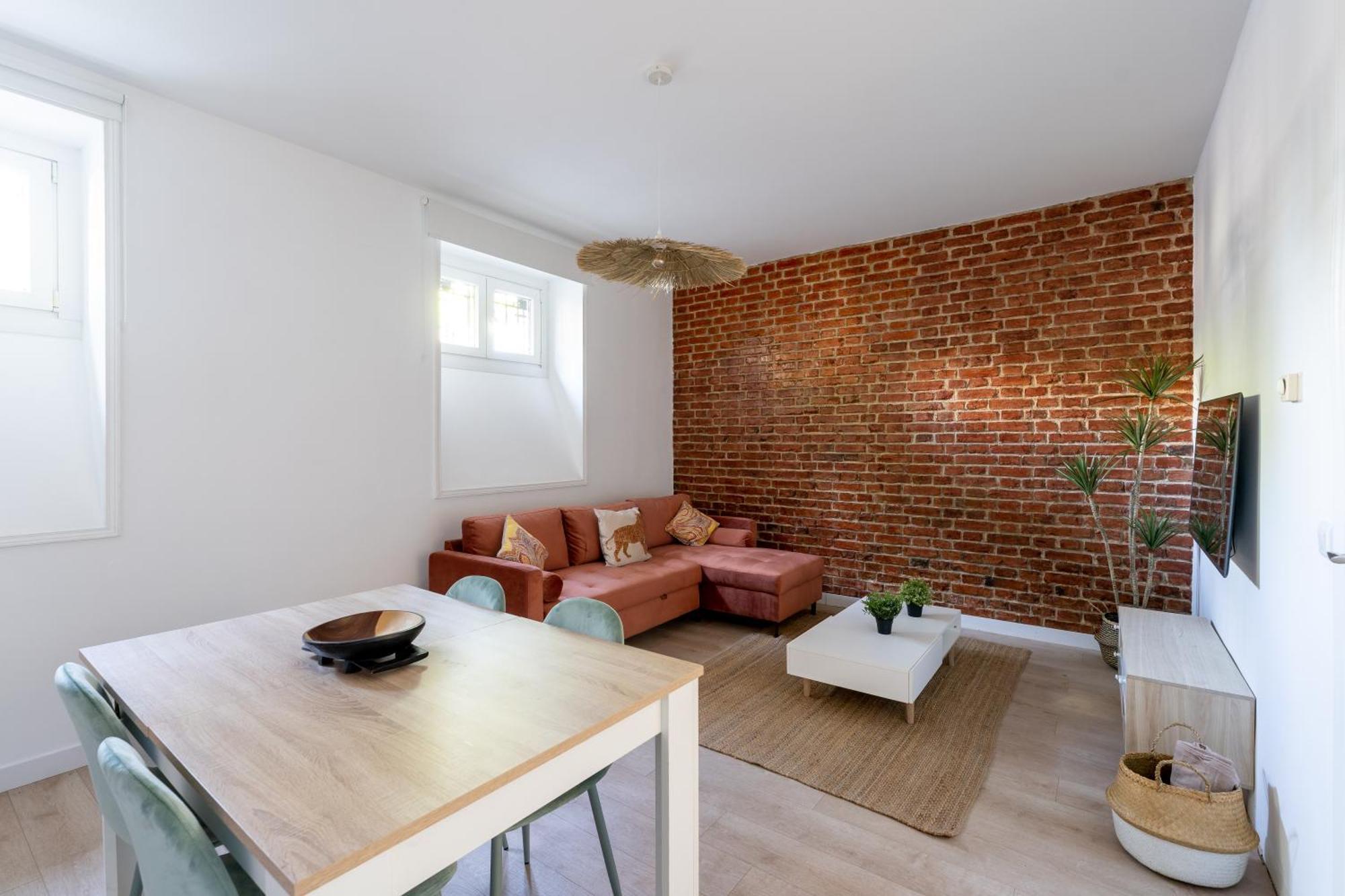 Luxe Apartment In Chamberi Chic Madrid Exterior foto