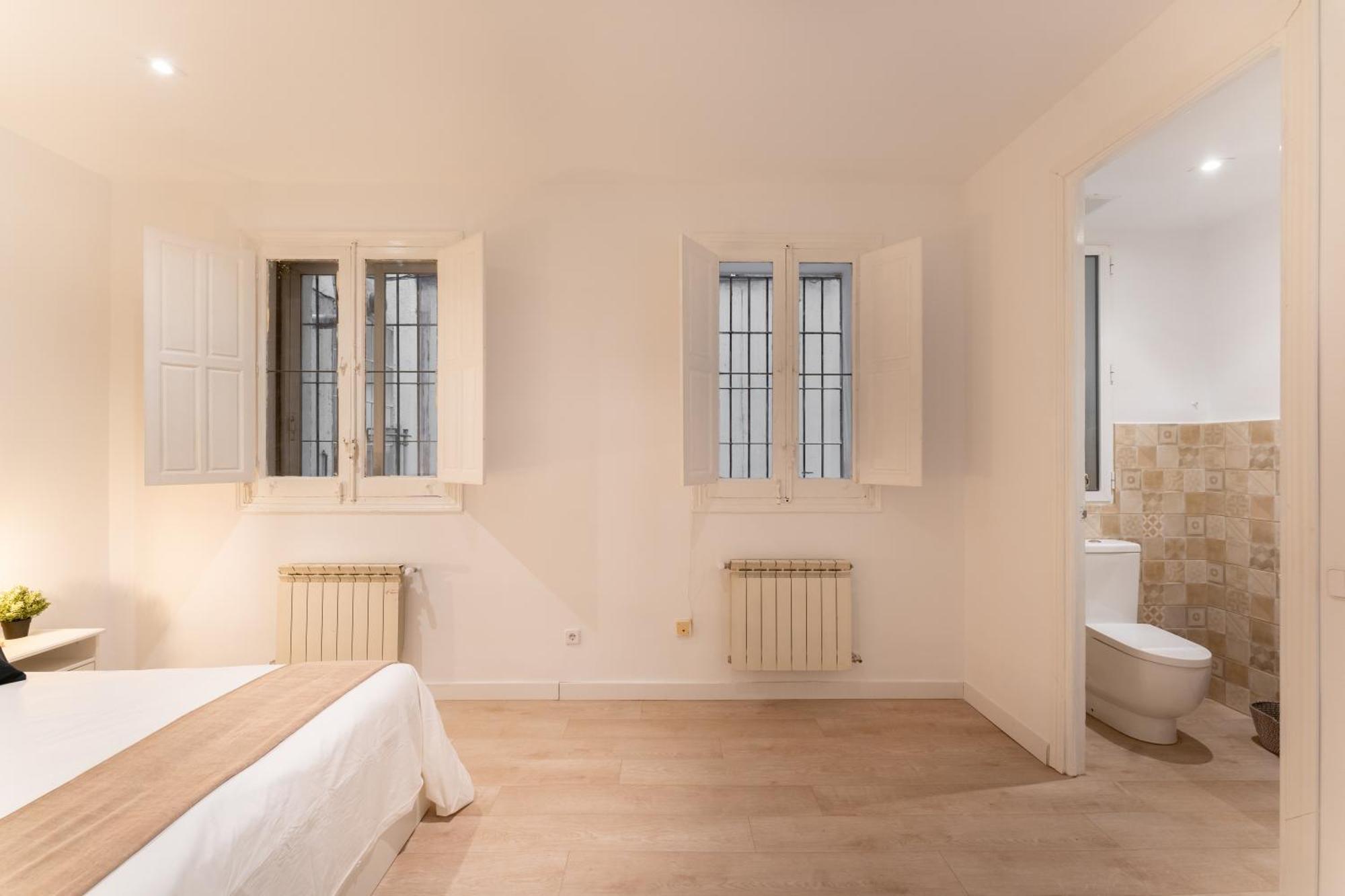 Luxe Apartment In Chamberi Chic Madrid Exterior foto